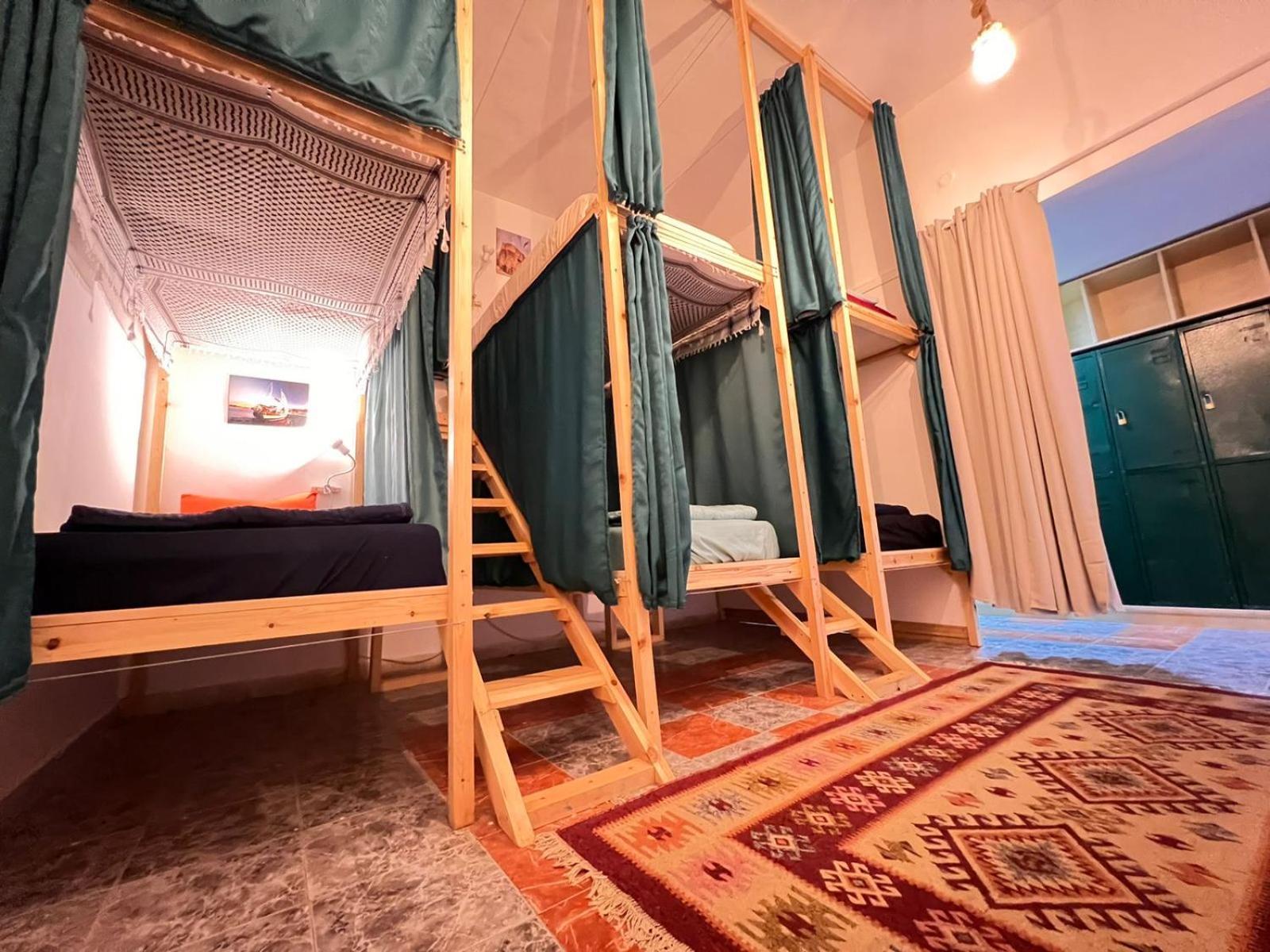 Mango Haus Hostel Aqaba Ngoại thất bức ảnh