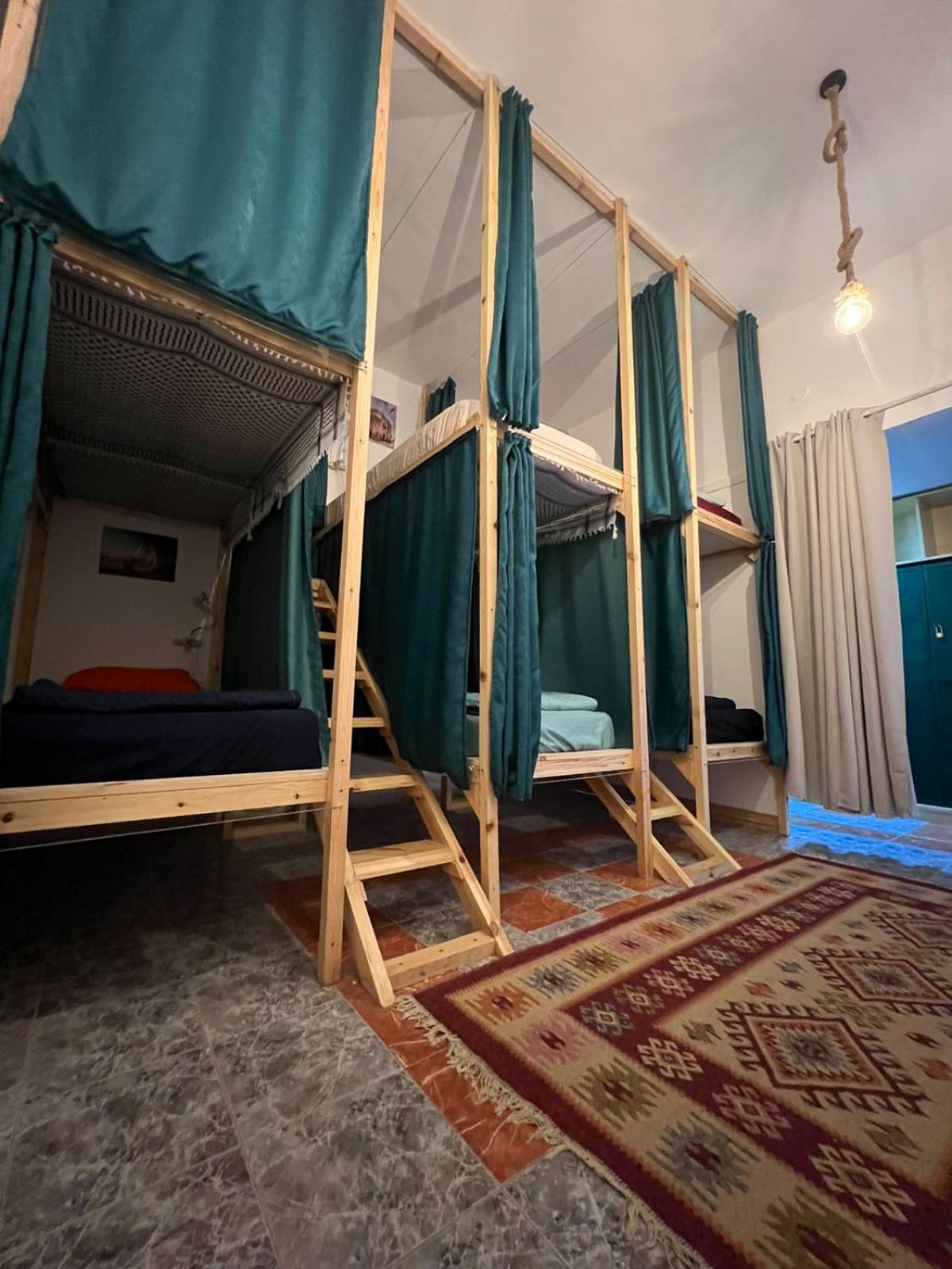 Mango Haus Hostel Aqaba Ngoại thất bức ảnh