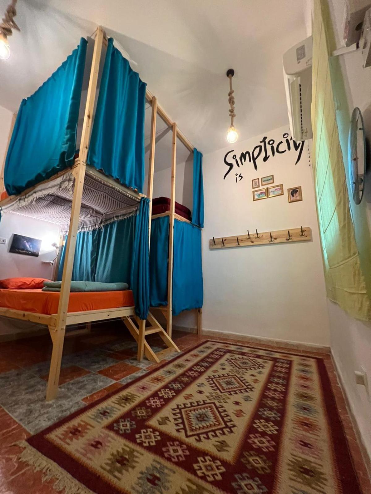 Mango Haus Hostel Aqaba Ngoại thất bức ảnh